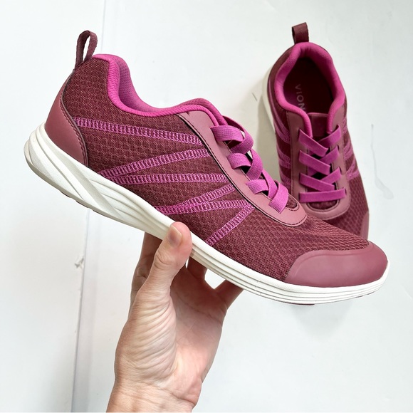 vionic shay sneakers